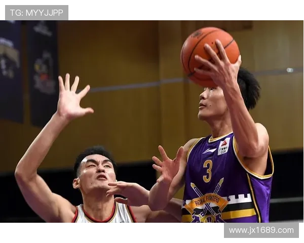 南京篮球队与北京篮球队赛后分析：力量对决的精彩瞬间与战术解析